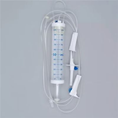 Set per infusione con buretta monouso con ago